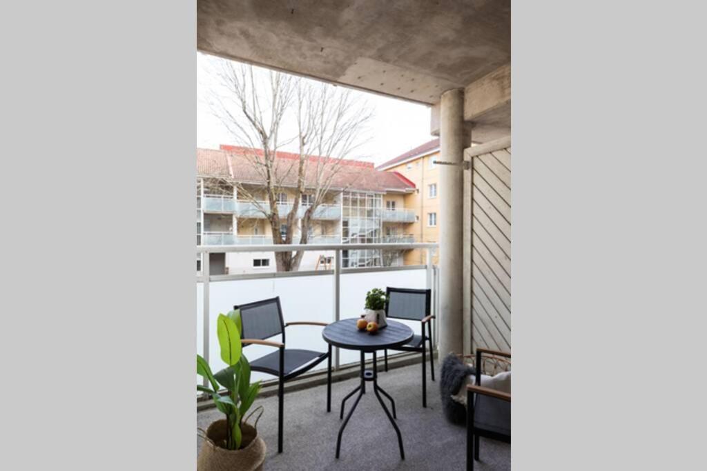 Sleepwell Apartments Allinkatu With Private Sauna And Parking Turku Exterior foto
